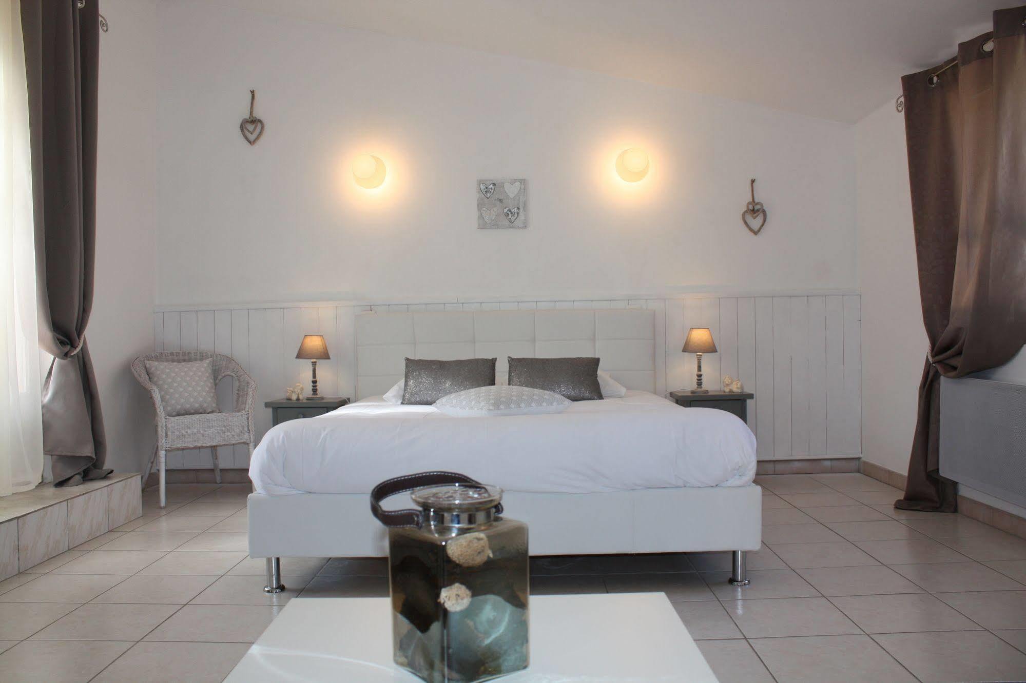 Hotel Lou Valen Le Val Exterior photo
